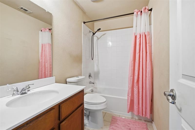 2020 Glen Hollow Drive, Lancaster TX 75134 - Photo 24