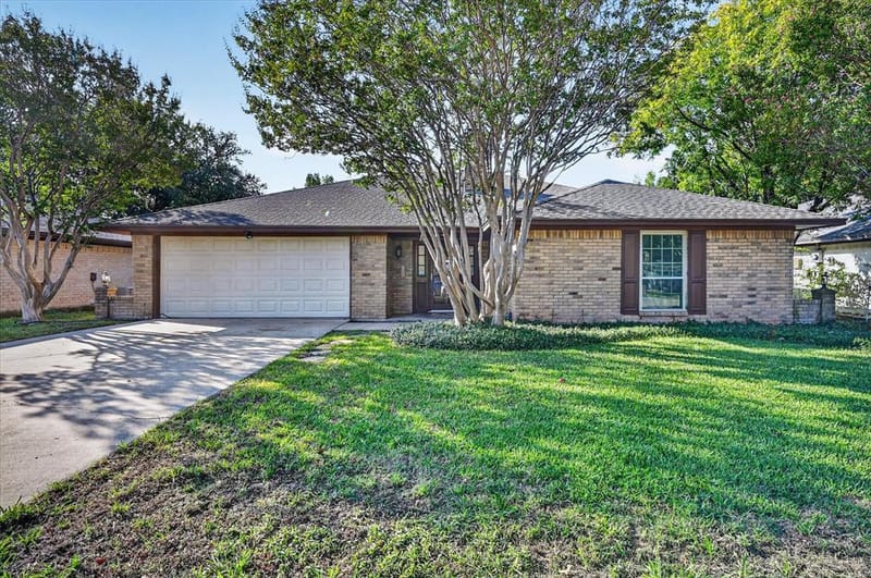 201 Oakhaven Drive, Grand Prairie TX 75050 - Photo 24