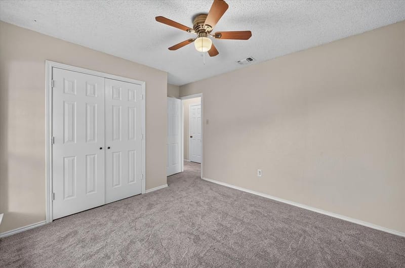201 Oakhaven Drive, Grand Prairie TX 75050 - Photo 19