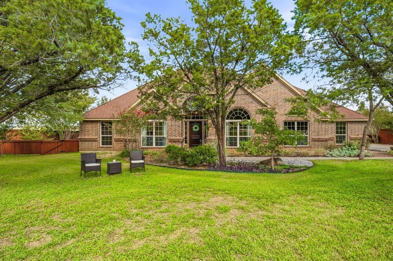 1271 County Road 306a, Rainbow TX 76077 - Photo 2