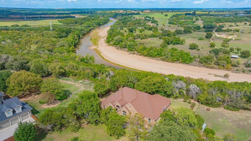 1271 County Road 306a, Rainbow TX 76077