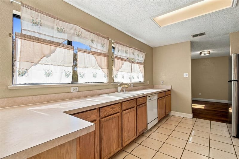4120 Tupelo Trail, Fort Worth TX 76244 - Photo 8