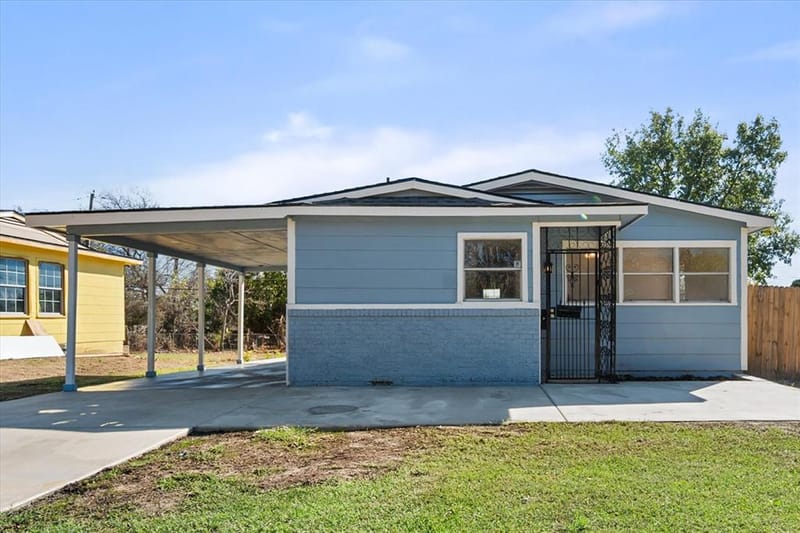 2313 Lucas Drive, Fort Worth TX 76112 - Photo 2