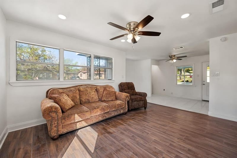 2313 Lucas Drive, Fort Worth TX 76112 - Photo 6