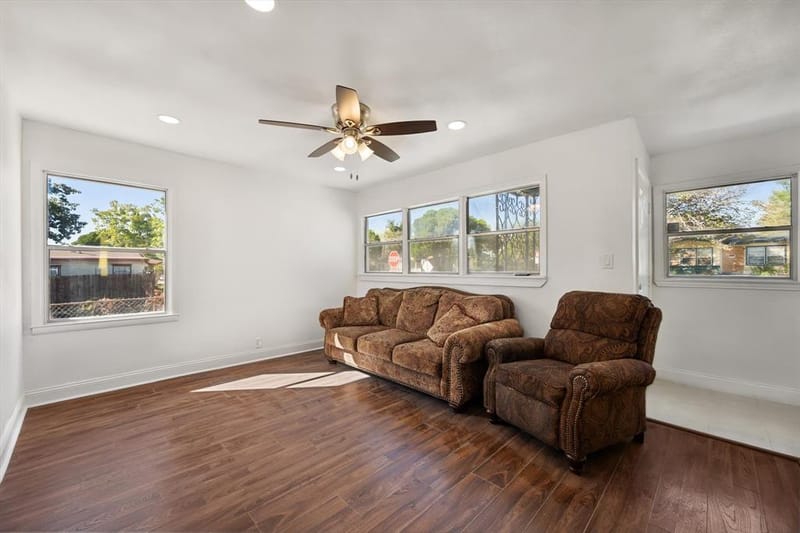 2313 Lucas Drive, Fort Worth TX 76112 - Photo 5