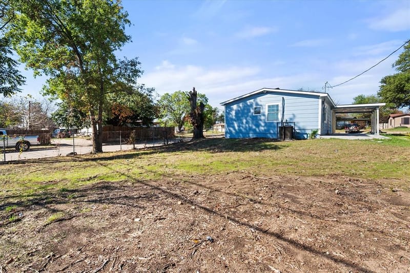 2313 Lucas Drive, Fort Worth TX 76112 - Photo 21