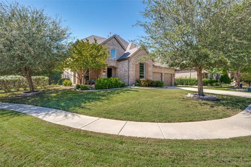 301 Longhorn Drive, McKinney TX 75071