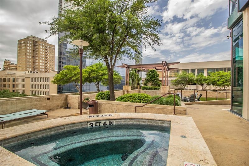 500 Throckmorton Street # 2502, Fort Worth TX 76102 - Photo 17