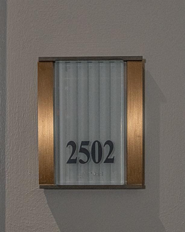 500 Throckmorton Street # 2502, Fort Worth TX 76102 - Photo 3