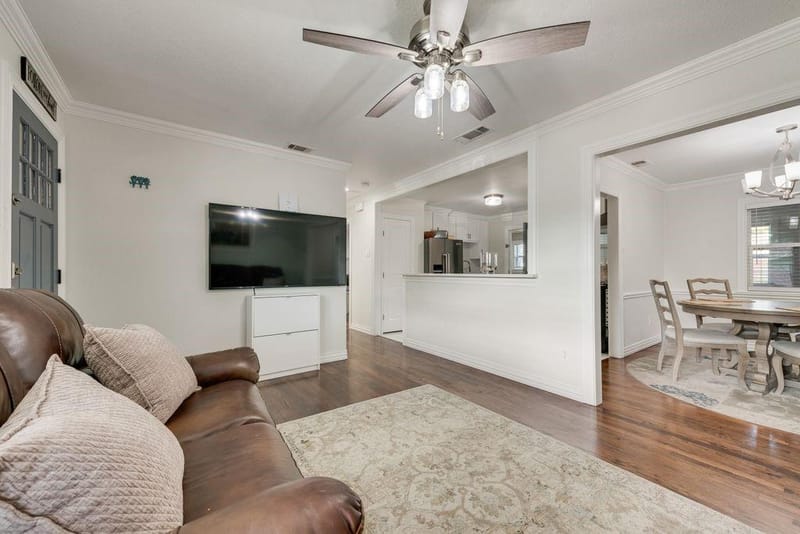2815 Anzio Drive, Dallas TX 75224 - Photo 7