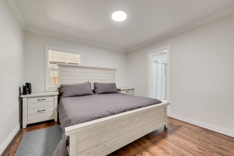2815 Anzio Drive, Dallas TX 75224 - Photo 14