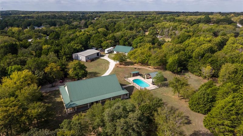 464 Oak Hill Road, Valley View TX 76272 - Photo 38