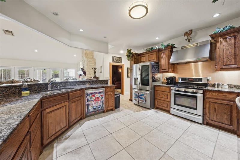 464 Oak Hill Road, Valley View TX 76272 - Photo 8