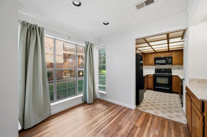 2719 Silver Creek Drive # 111, Arlington TX 76006 - Photo 8