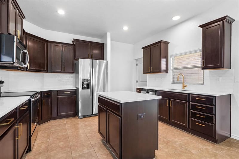 4033 Lazy River Ranch Road, Fort Worth TX 76262 - Photo 10