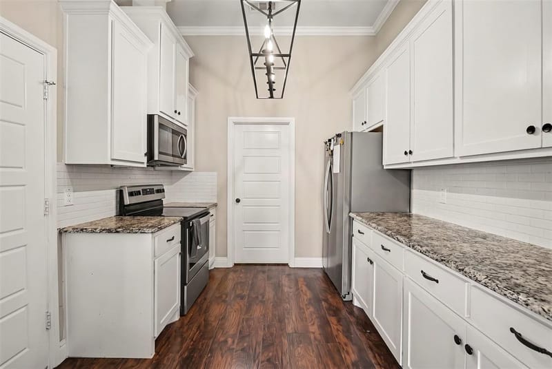 819 N Ridge Drive, White Settlement TX 76108 - Photo 9