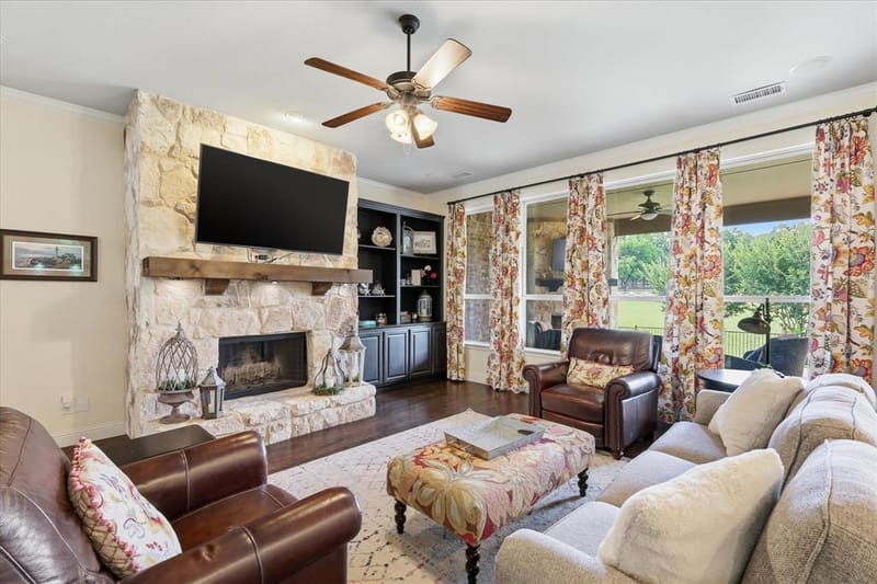 329 River Meadows Lane, Argyle TX 76226 - Photo 9