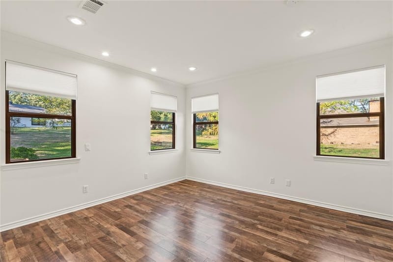 409 Oak Creek Drive, Tool TX 75143 - Photo 13