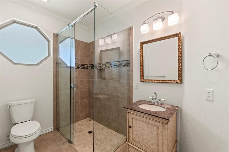 409 Oak Creek Drive, Tool TX 75143 - Photo 18