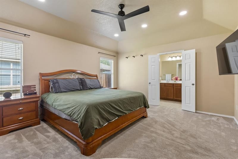 616 Steerman Court, Saginaw TX 76179 - Photo 15