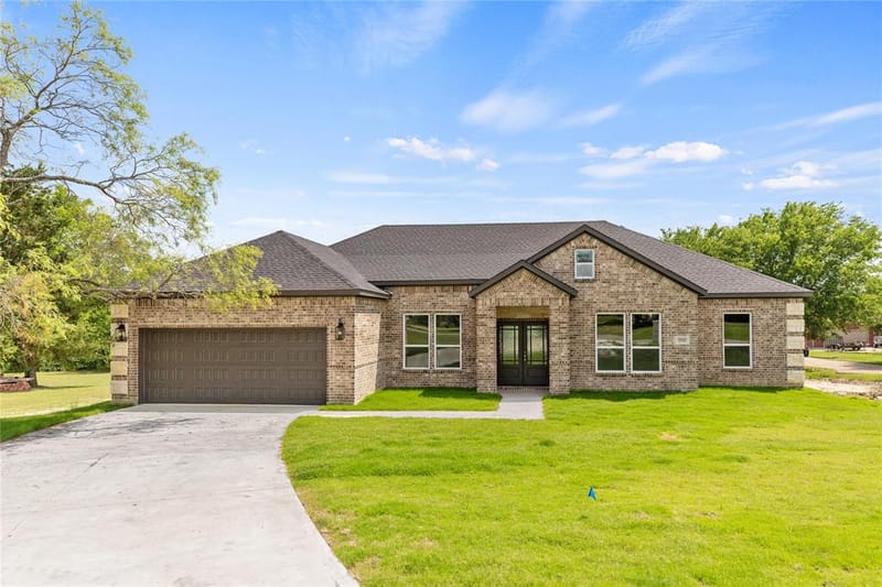 10560 Lago Vista, Quinlan TX 75474