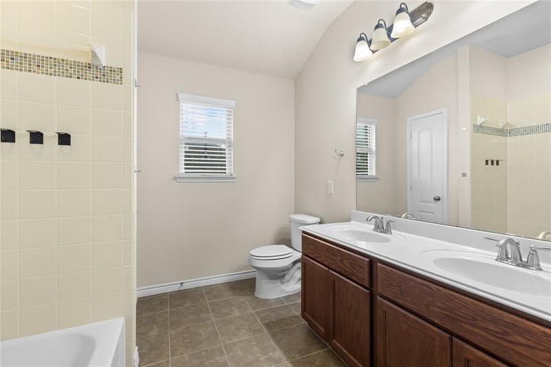 5751 Mountain Hollow Drive, Dallas TX 75249 - Photo 27