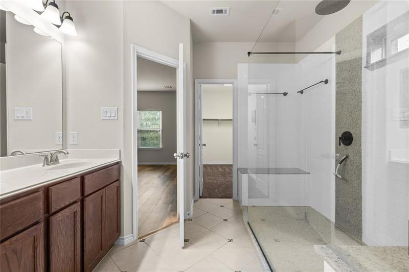 5751 Mountain Hollow Drive, Dallas TX 75249 - Photo 17