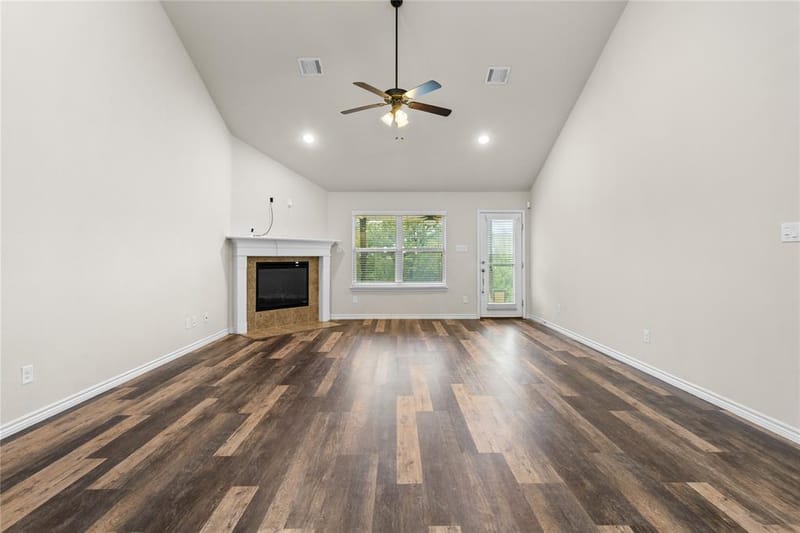 5751 Mountain Hollow Drive, Dallas TX 75249 - Photo 10