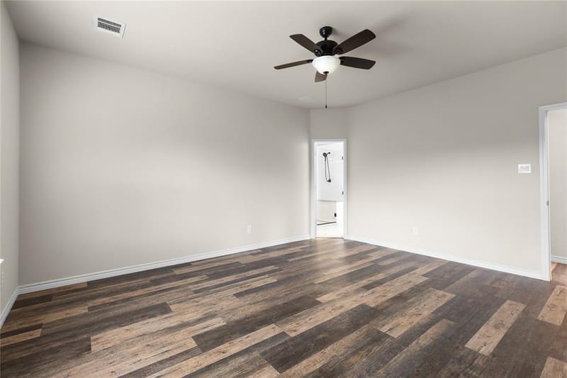 5751 Mountain Hollow Drive, Dallas TX 75249 - Photo 15