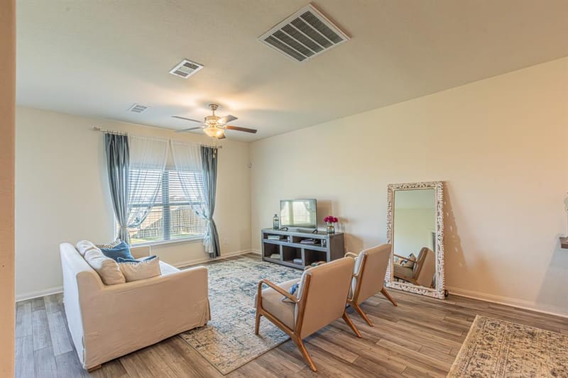 122 Crockett Way, Venus TX 76084 - Photo 6