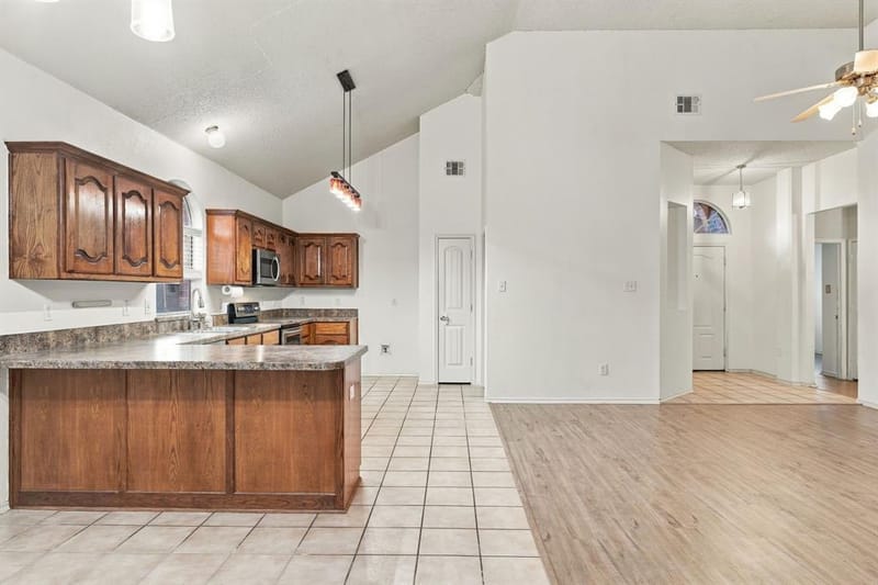 1953 Rustic Creek Drive, Garland TX 75040 - Photo 12