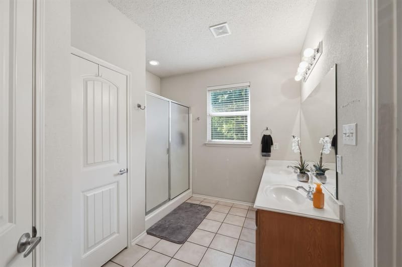 1953 Rustic Creek Drive, Garland TX 75040 - Photo 19