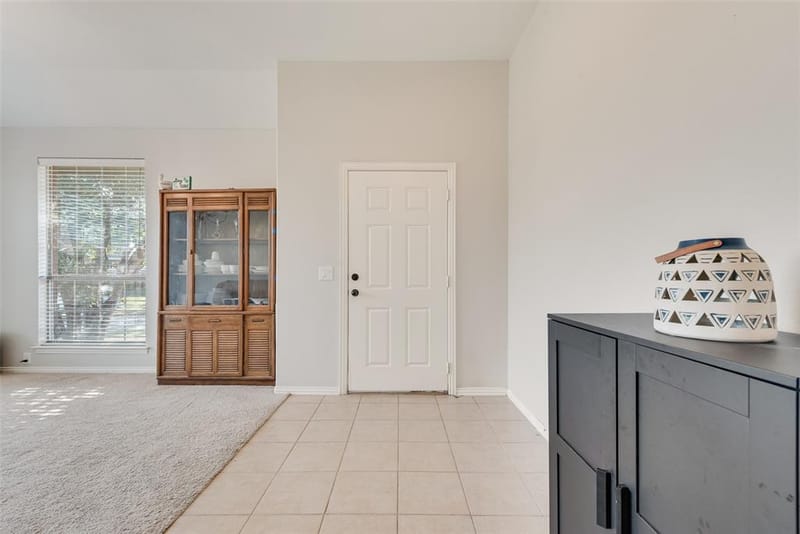 721 Honeysuckle Way, DeSoto TX 75115 - Photo 10