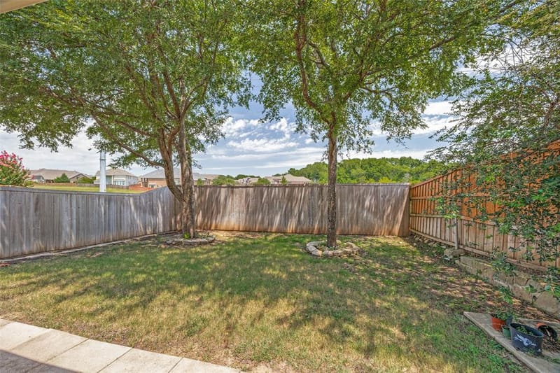4437 Red Barn Drive, Richardson TX 75082 - Photo 36
