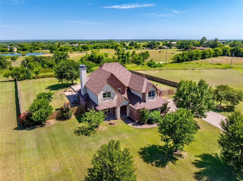 407 Valley View Court, Rio Vista TX 76093 - Photo 23