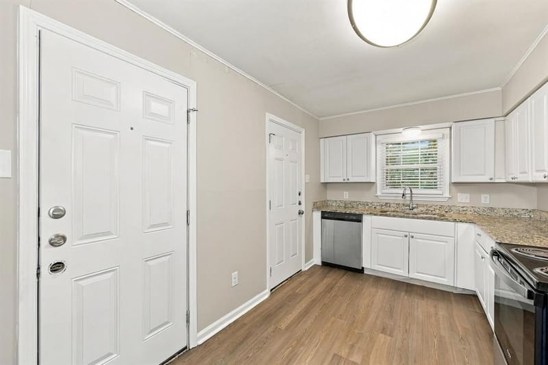 2118 Bergstrom Drive, Dallas TX 75227 - Photo 9