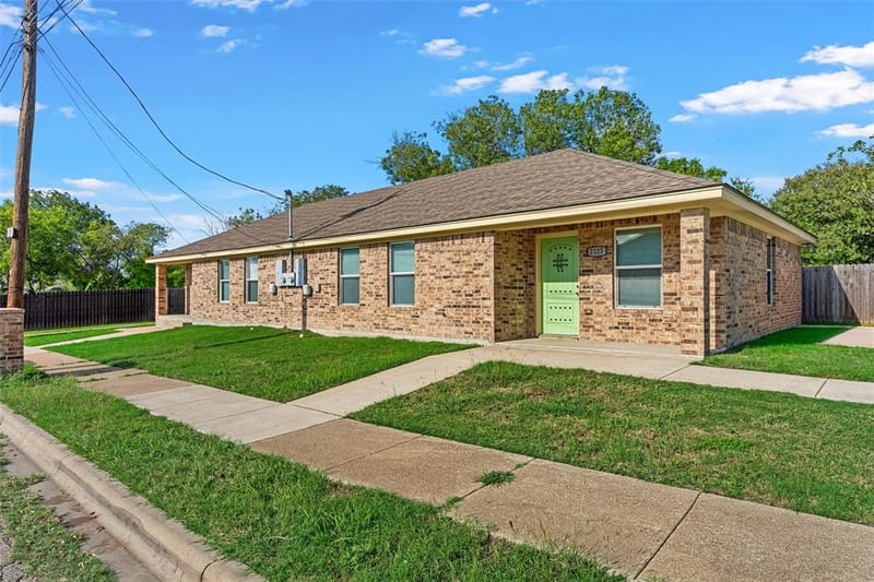 2125 Burnett Avenue, Waco TX 76706 - Photo 3