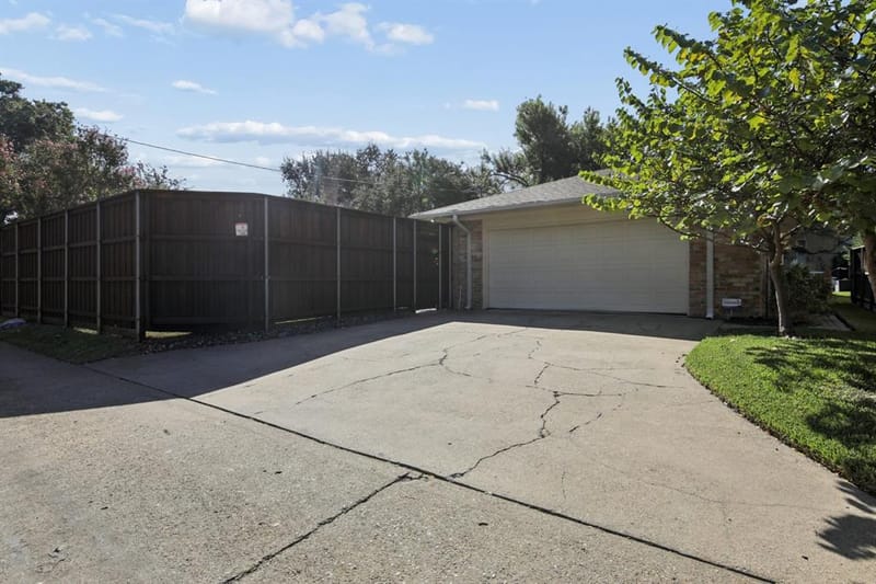9935 Milltrail Drive, Dallas TX 75238 - Photo 40