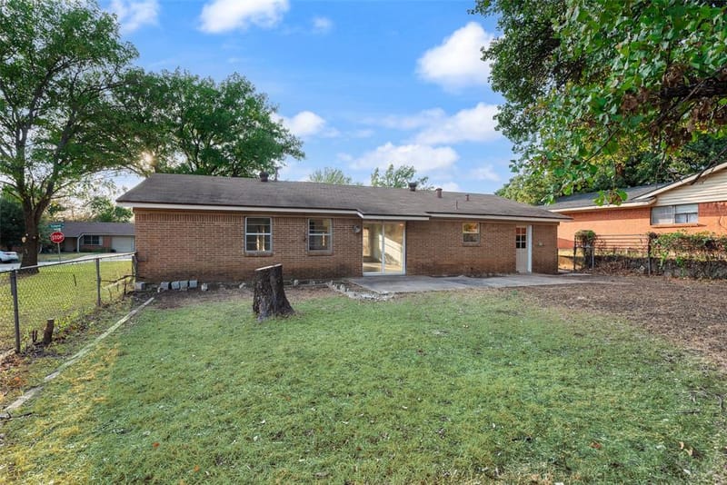 6609 Trailwood Drive, Forest Hill TX 76140 - Photo 32