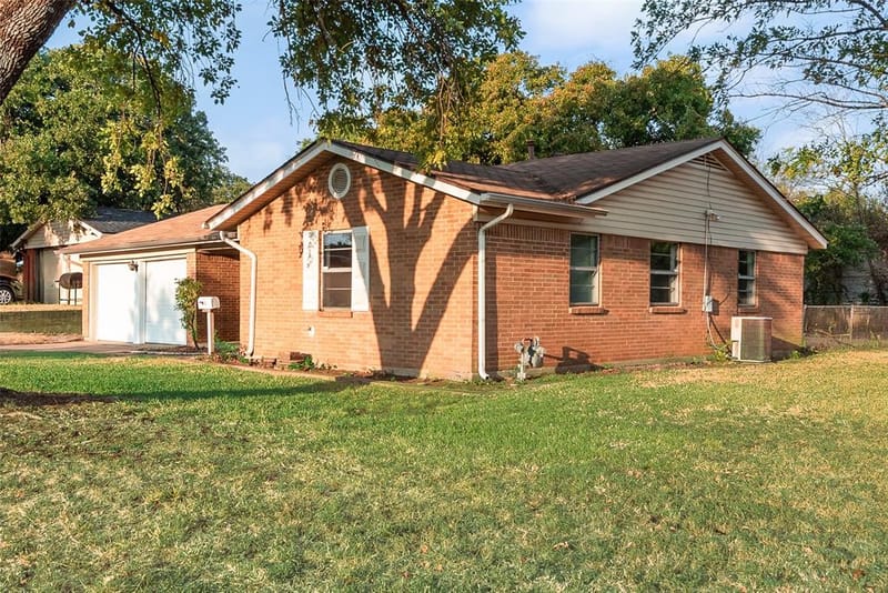 6609 Trailwood Drive, Forest Hill TX 76140