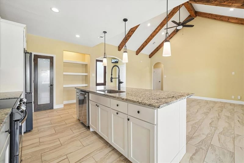 9060 Mitchell Bend Court, Granbury TX 76048 - Photo 14