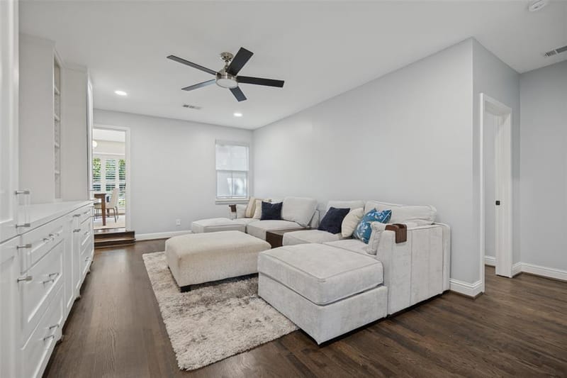 6609 Ridgeview Circle, Dallas TX 75240 - Photo 16