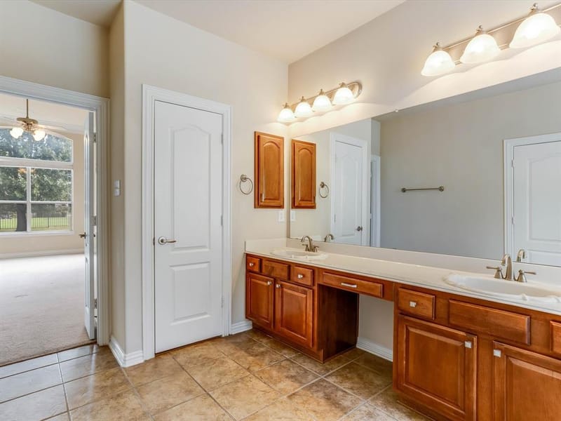 1131 Durango Circle, Shady Shores TX 76208 - Photo 19