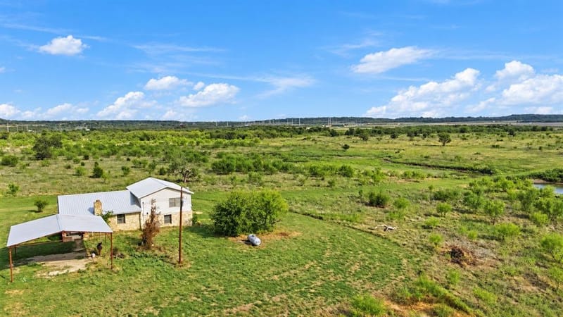221 S Kinder Lane, Jacksboro TX 76458 - Photo 28