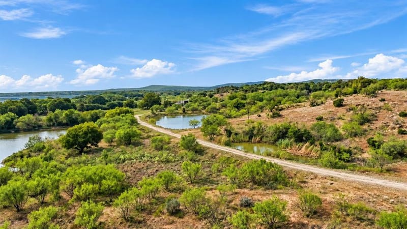 221 S Kinder Lane, Jacksboro TX 76458 - Photo 30