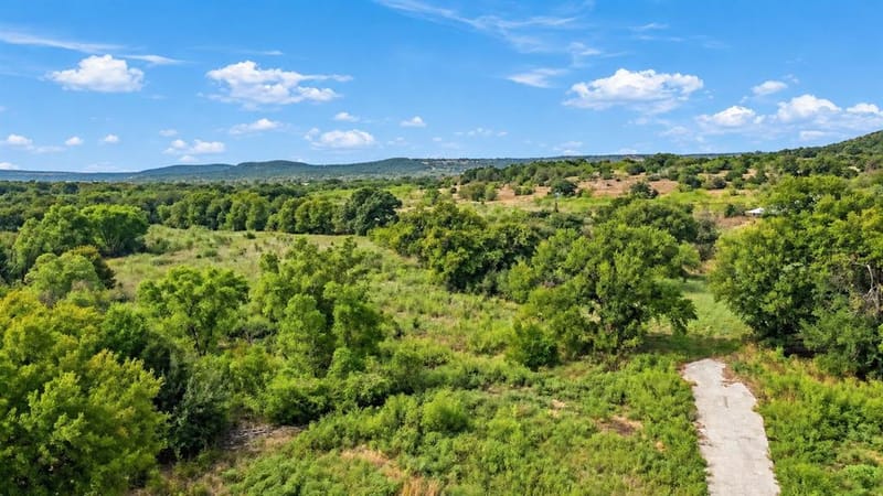 221 S Kinder Lane, Jacksboro TX 76458 - Photo 33