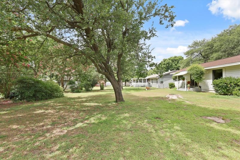 1211 Greenbriar Lane, Cleburne TX 76033 - Photo 25
