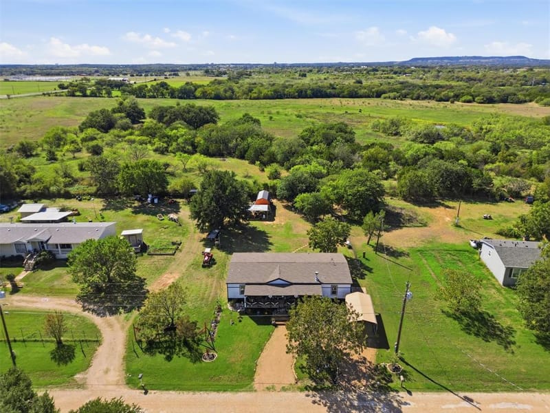 6200 S Lakeside Hills Court, Granbury TX 76048 - Photo 24