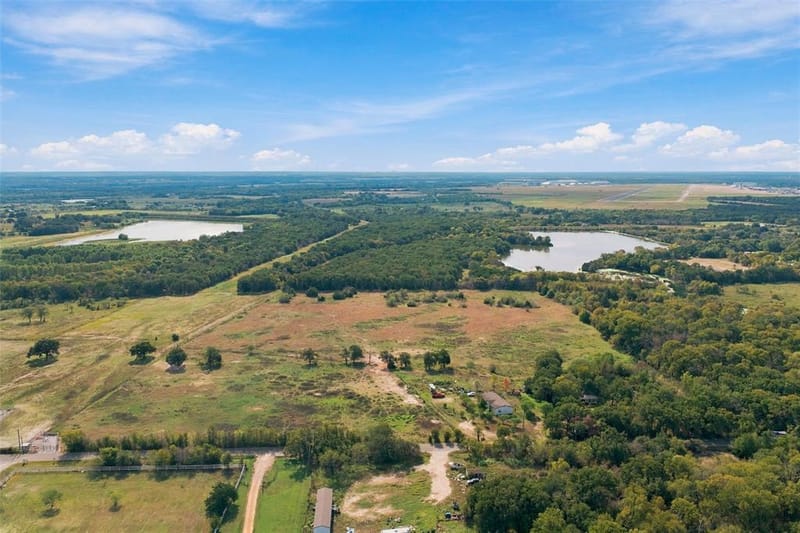 1654 Lincoln City Road, Elm Mott TX 76640 - Photo 11