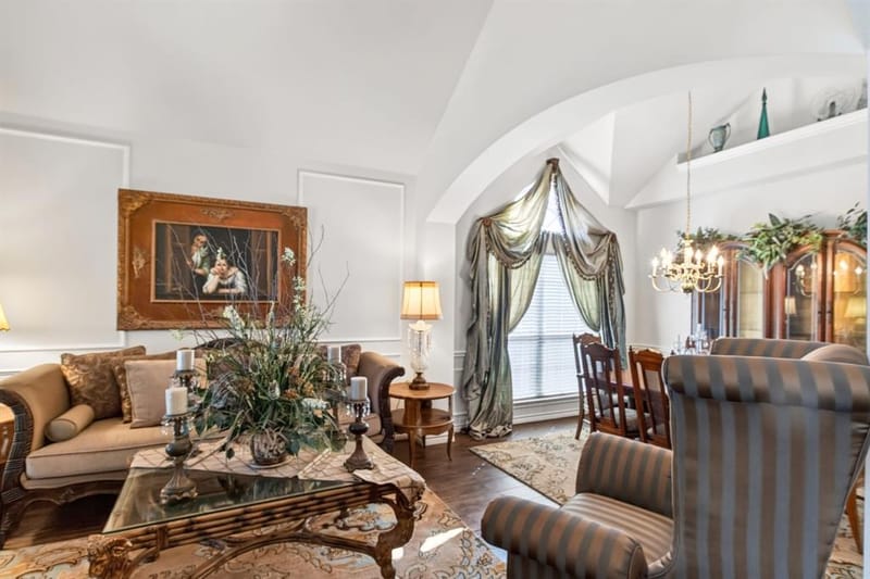 10657 Coach House Lane, Frisco TX 75035 - Photo 8